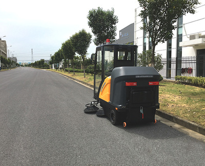 全自動洗地機(圖)|人行道掃地車|掃地車